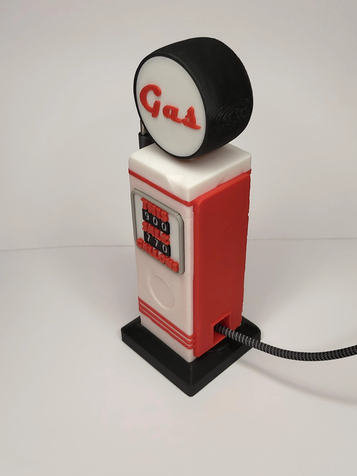 3D Printed Retro Gas Pump Cable Holder