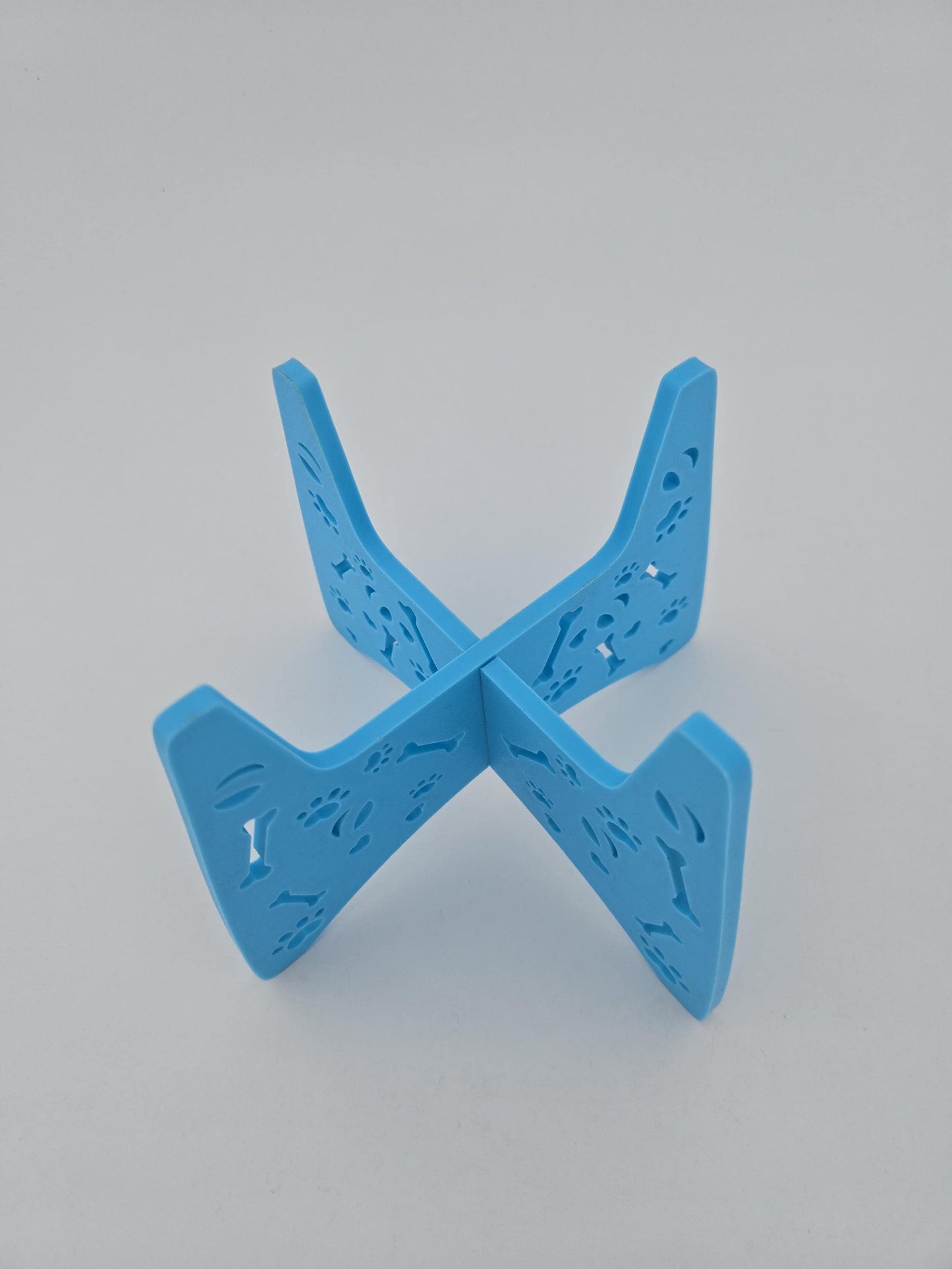 3D Printed Foldable Dog Bowl Holder