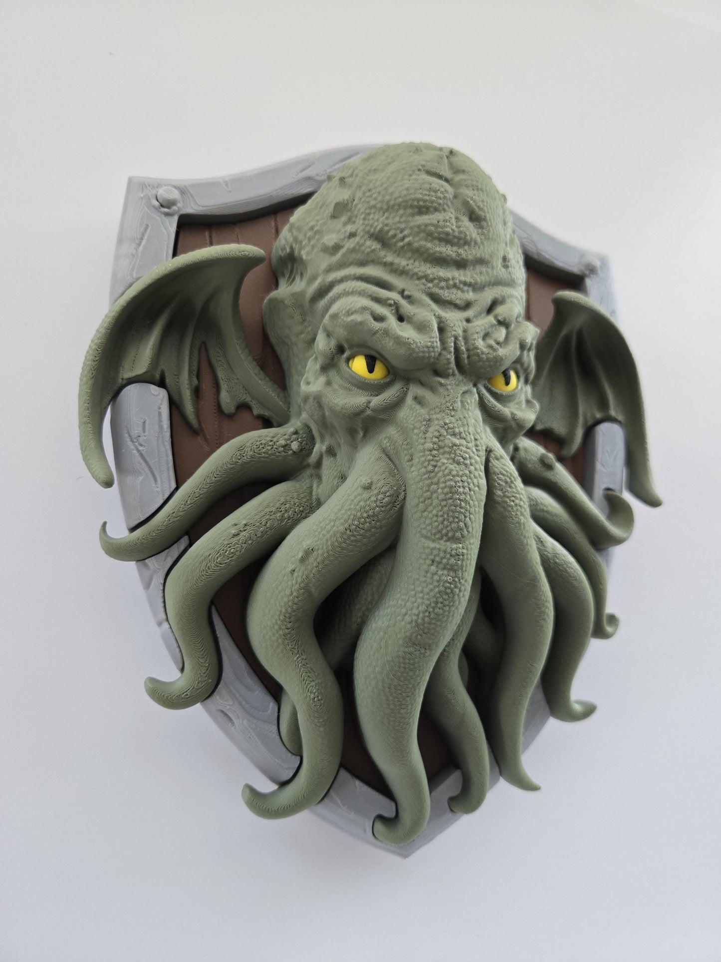 Cthulhu Head with Shield Wall Decor