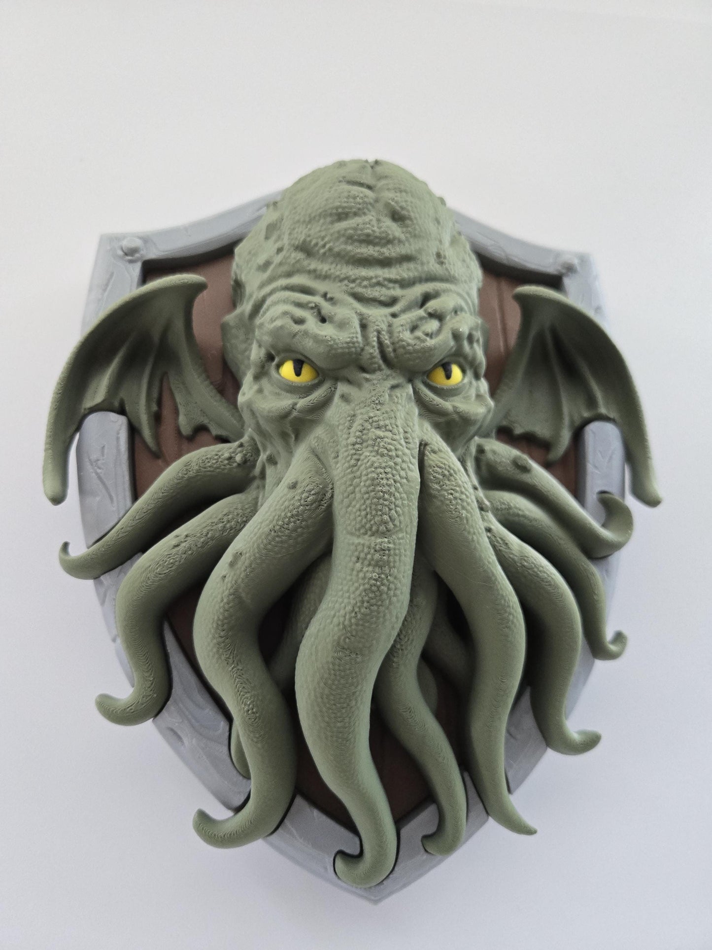 Cthulhu Head with Shield Wall Decor